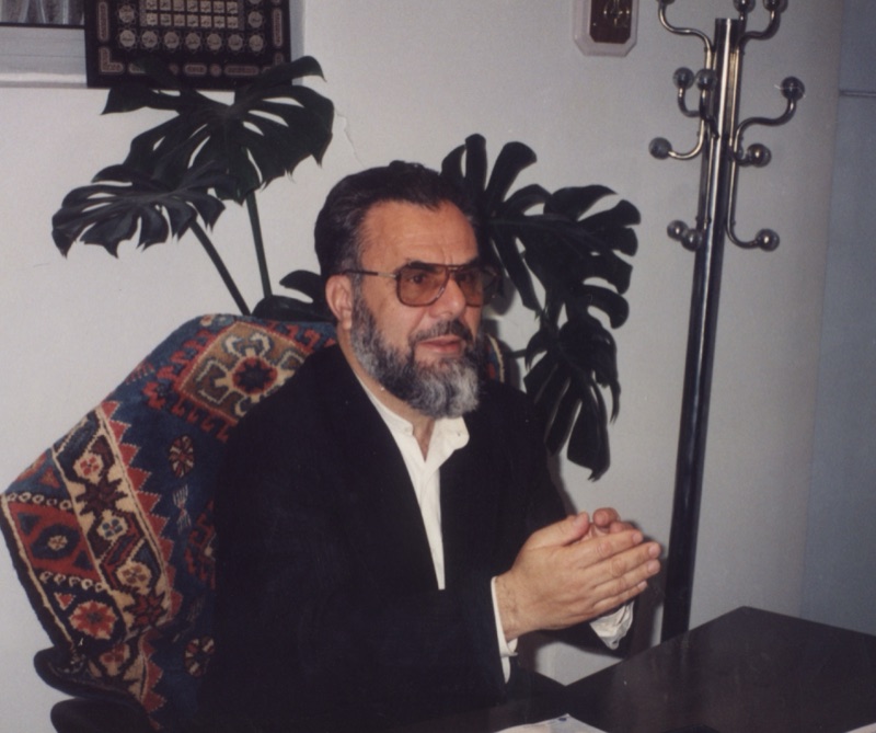 Mahmud Es'ad Coşan